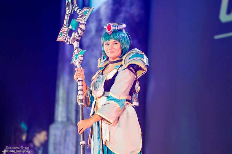 Illustration for article titled The Most Mind-Blowing and Astonishing Cosplay From BlizzCon 2015!